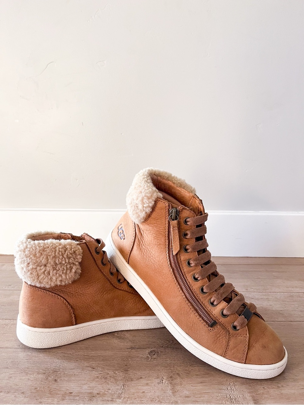 UGG Olive High Top Sneakers Chestnut Brown Shearling Collar Women’s 9.5 - Picture 1 of 12